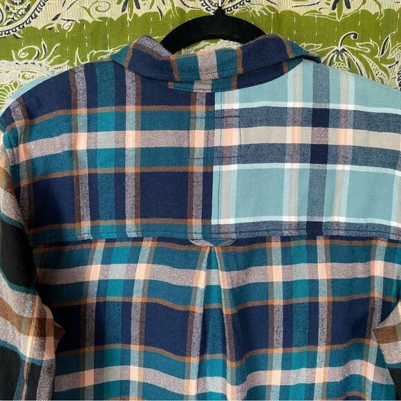 Rails Heathrow Mixed Plaid Brando Button Down Shirt Size Medium - Picture 11 of 16